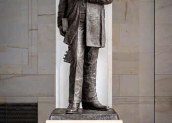 Honoring Arkansas: The Johnny Cash Statue at the U.S. Capitol Celebrates History and Progress