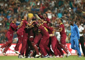 USA’s T20 World Cup Kickoff Shines with Barbados-Born Aaron Jones’ Spectacular Batting!