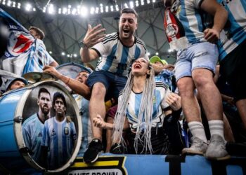 Argentina Fans Celebrate Copa America Victory: A Joyful Escape from National Challenges
