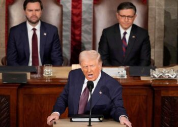 Trump Administration Admits Mistake: Man Wrongly Deported to El Salvador