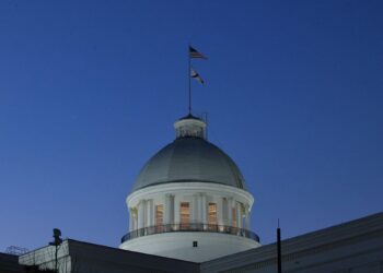 Alabama Lawsuit Alleges Stake.us is Breaching Gambling Laws with ‘Internet Café’ Revival