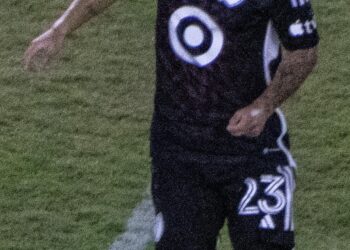 Thiago Almada Shines as Argentina Triumphs Over Uruguay in Thrilling 2026 World Cup Qualifier!