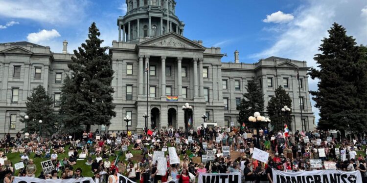 Denver, Arvada, and Golden Prepare for Massive Turnout at Anti-Trump ‘No Kings’ Demonstrations!