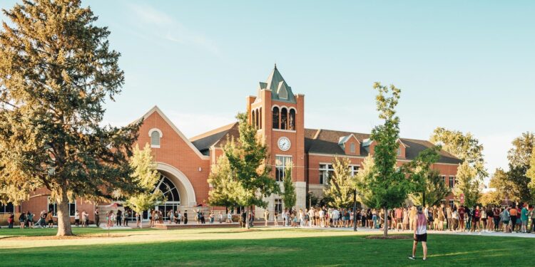 Tragic Loss: Northwest Nazarene University Student Dies in Ecuador Scuba Diving Accident