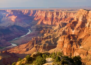 Arizona’s Copper Mine Showdown: A Game-Changer for the Upcoming US Election!