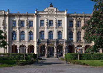Uncover the Treasures of Antigua: A Journey Through Its Must-Visit Museums!