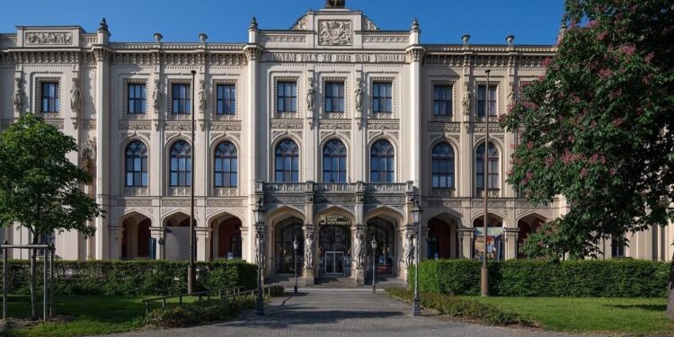 Uncover the Treasures of Antigua: A Journey Through Its Must-Visit Museums!