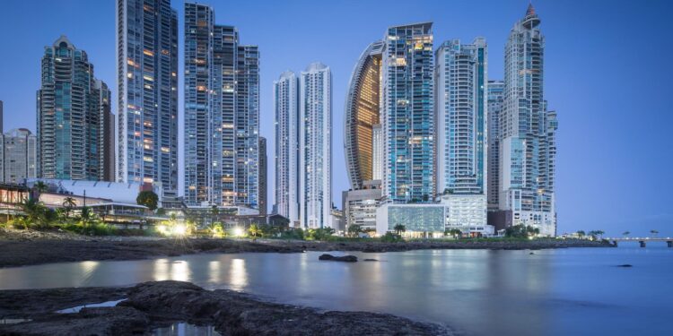 Panama’s Foreign Minister Declares: Our Sovereignty Stands Strong Against US Influence!