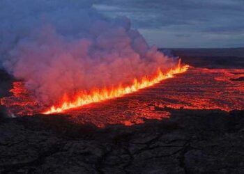 Urgent Evacuations as Guatemala’s Volcano Erupts with Unstoppable Force!