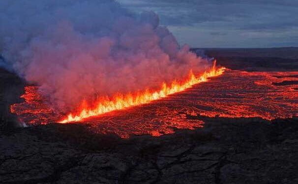 Urgent Evacuations as Guatemala’s Volcano Erupts with Unstoppable Force!