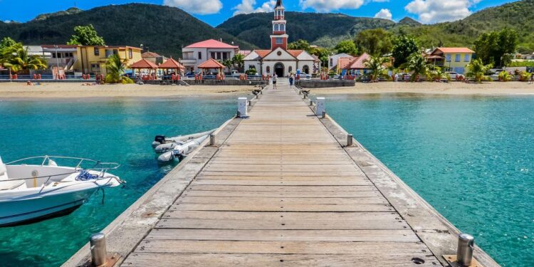 Strengthening Ties: Martinique and American Airlines Unite at Dallas Event!