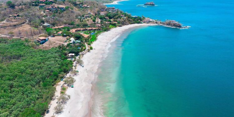 Transform Your Life: The Incredible Journey of a Family Moving to Costa Rica’s ‘Blue Zone’!