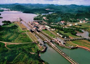 Navigating Tensions: How the Panama Canal Shapes Global Trade in the U.S.-China Rivalry