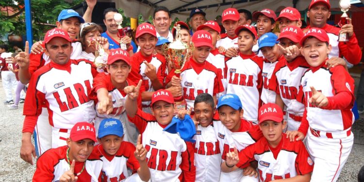 Venezuelan Youth Baseball Team’s Dreams Dashed as Visa Denial Keeps Them from U.S. Tournament