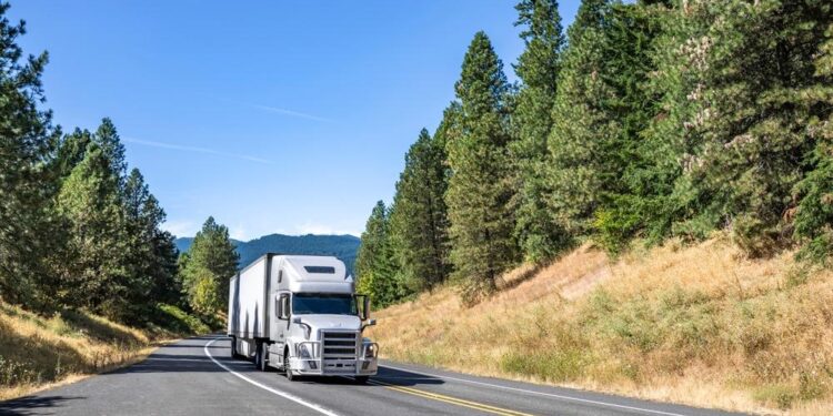 Closing the Gap: Addressing the Alarming Road Safety Divide Between the US and Canada