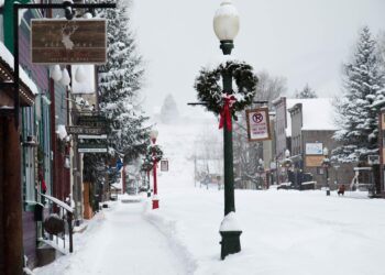 Embrace the Magic of Winter: Discover Colorado’s Enchanting Wonderland!