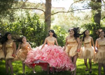 Unforgettable Moments: A Mexican Teen’s 15th Birthday Shines Bright in This Week’s Top Latin American Highlights!