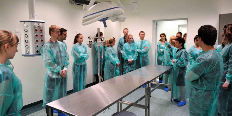 New Visa Restrictions Impacting Cuba’s Medical Program: Essential Insights You Shouldn’t Miss!