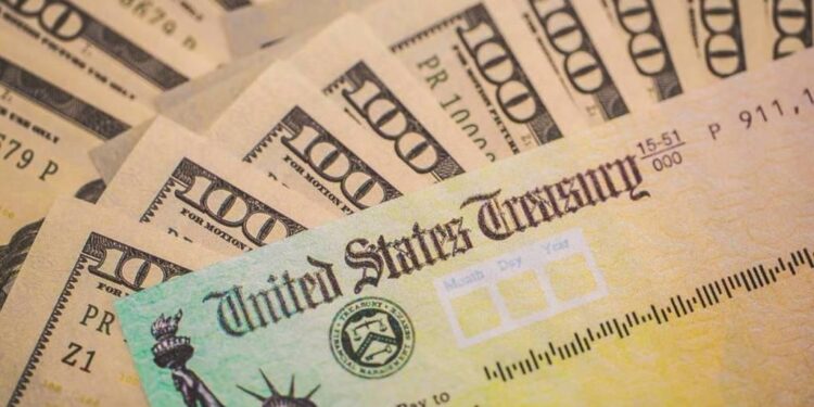 Could Stimulus Checks Return? Trump Unveils Exciting Tariff Rebate Plan for Americans!