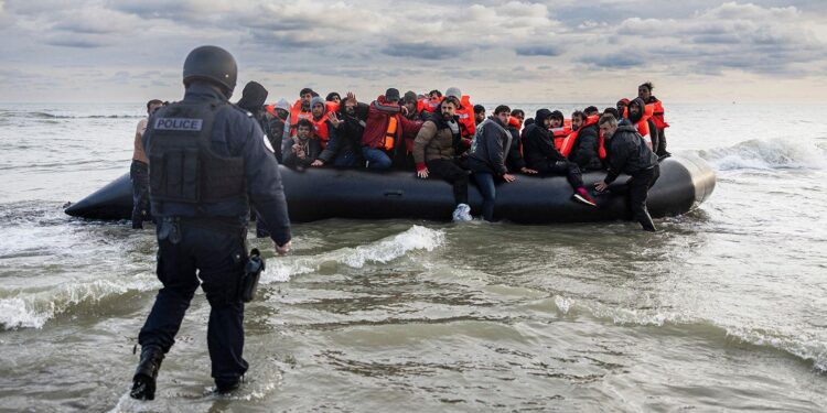 Lost Dreams: Migrants in Mexico City Weigh the Heartbreaking Decision to Return Home