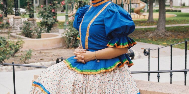 Discover Anaheim’s Vibrant Mexican American Heritage Through the Voices of Passionate Students!