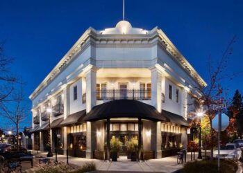 Healdsburg Eatery Named Among North America’s Best!