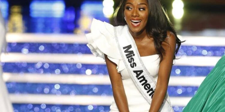 Alabama’s Abbie Stockard Shines as Miss America 2025!