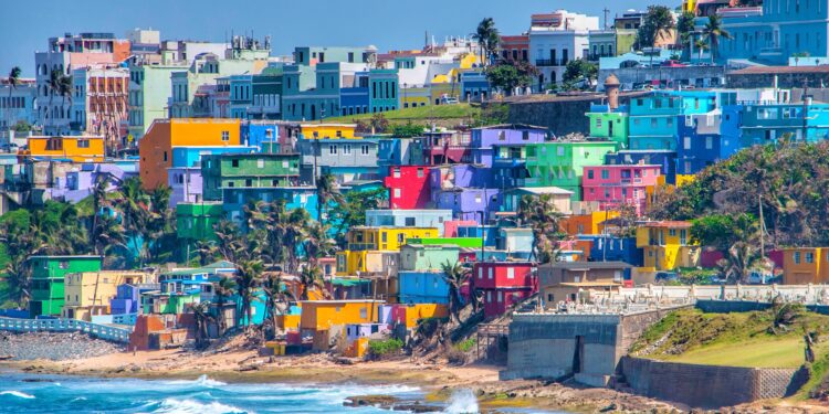 Get Ready for Adventure: American Airlines Unveils Daily Winter Flights from Miami to Puerto Rico!