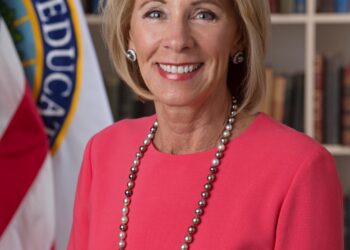 US Secretary of Education Launches Thrilling National Tour in Arkansas!