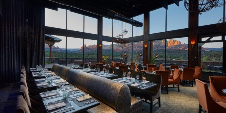 Uncover the Top 4 Must-Visit Arizona Restaurants That Travelers Can’t Stop Raving About!