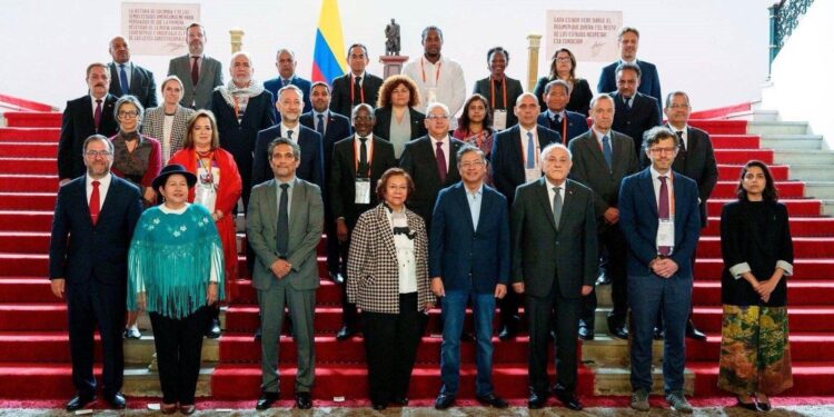 Breaking News: Hague Group Unveils Sanctions Against Israel Following Colombia Summit!