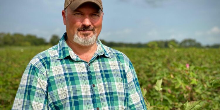 Arkansas Farmer Raises Red Flag: Tariffs Endangering Livelihoods and Local Agriculture