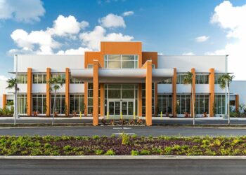 Uncover the Cayman Islands: Your Next Ultimate Health Care Paradise!