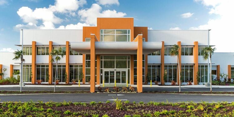 Uncover the Cayman Islands: Your Next Ultimate Health Care Paradise!