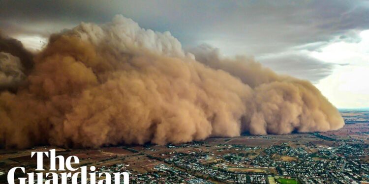 Tracking the Epic Journey of a Giant African Dust Cloud to America