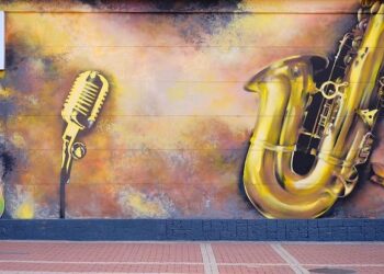 Unveiling America’s Most Eccentric Hidden Gem: A Journey to the Quirkiest Little Town!