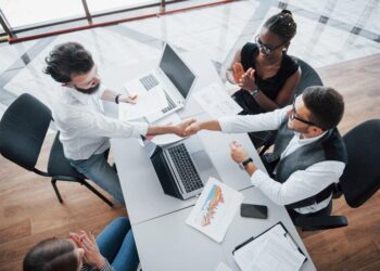 Decoding Investor Doubts: The Enigma of Argentina’s Economic Landscape