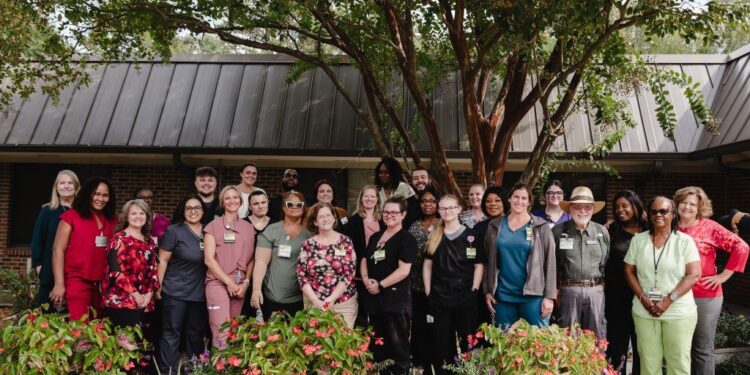 Discover the Best Nursing Homes of 2026: New Horizons Limestone and Lanier Park Stand Out!