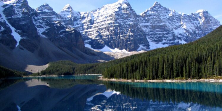 Unveil the Breathtaking Wonders of Rocky Mountain National Park!