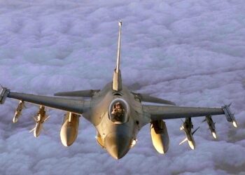 High-Stakes Aerial Showdown: U.S. Fighter Jets Confront Russian Warplanes Near Alaska