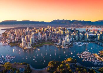 Uncover the Surprising Canadian City That Outshines New York and Chicago!