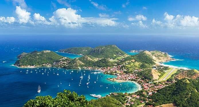 Uncover the Enchanting Secrets of Guadeloupe: Your Tropical Paradise Awaits!