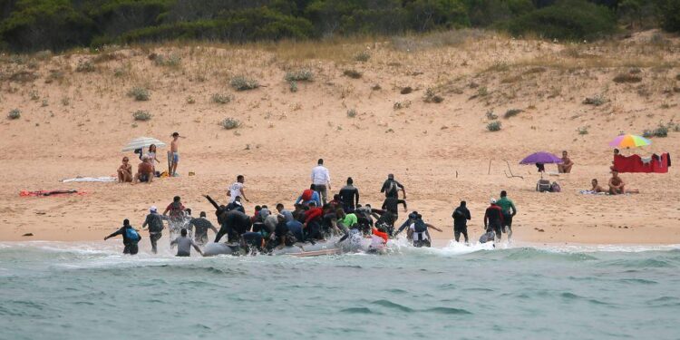 From Hope to Despair: Heart-Wrenching Stories of Migrants in El Salvador’s Prisons After Deportation