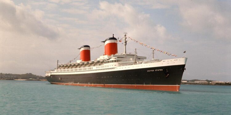 SS United States Embarks on a Historic Voyage: From Philadelphia to Alabama’s Final Destination