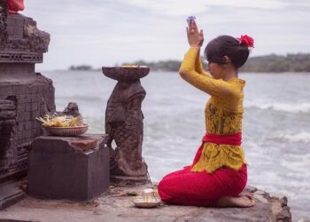 Navigate the BVIs Like a Pro: Key Customs for Effortless Sailing