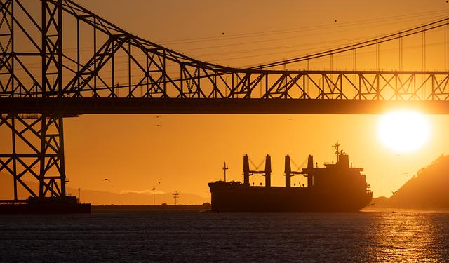 Russian Tanker Reaches Venezuela After High-Stakes Standoff with U.S. Warship