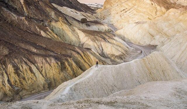 Uncover the Tremors: Explore the Latest Earthquakes Rocking Anguilla’s Valley!