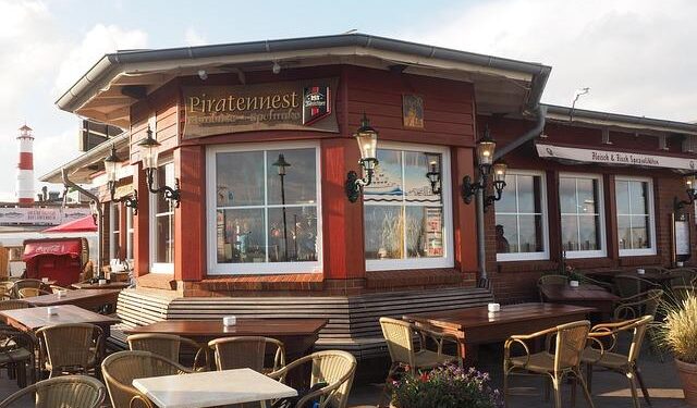 Uncover Ohio’s Best-Kept Secrets: Two Dive Bars You Absolutely Must Experience!