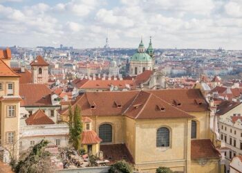 Unveiling the Top 10 Cities Americans Are Flocking to in 2025 – You Won’t Believe Which Alabama Gem Made the List!