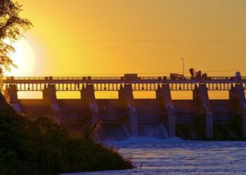 California Takes a Stand: Gavin Newsom Launches New Portal to Tackle ICE Agent Misconduct